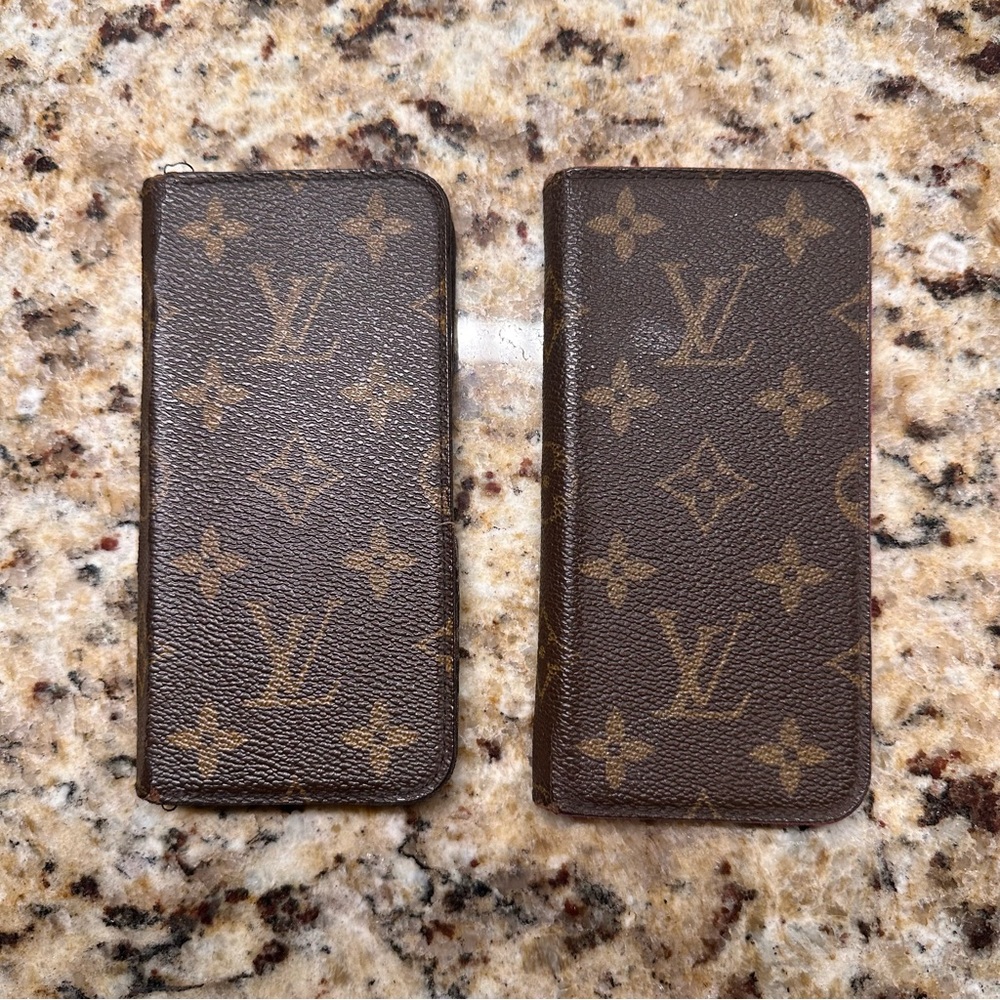 2 Louis Vuitton X iPhone Folio Cases